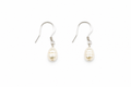 Isla Pearl Hooks