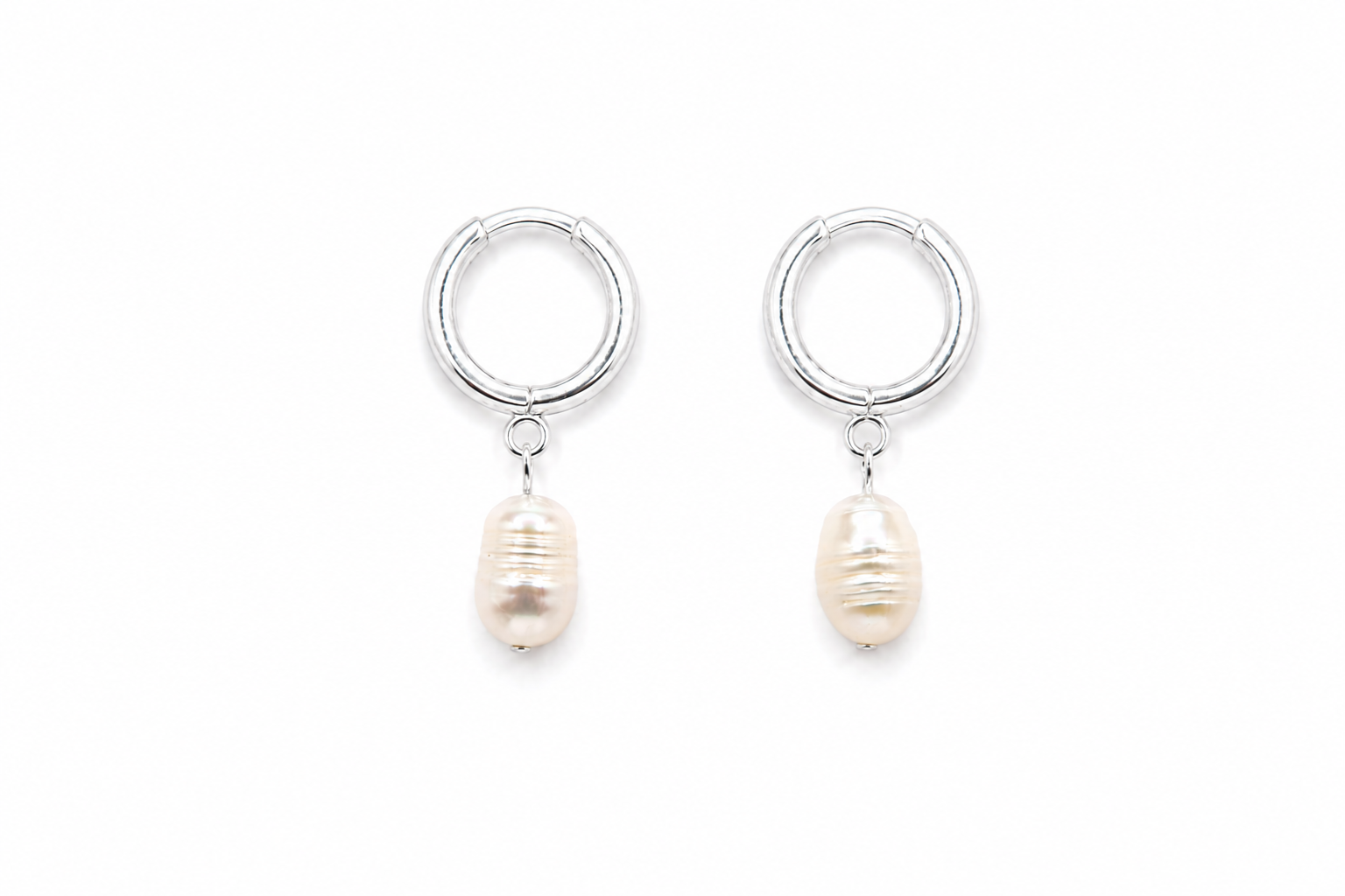 Skye Pearl Hoop