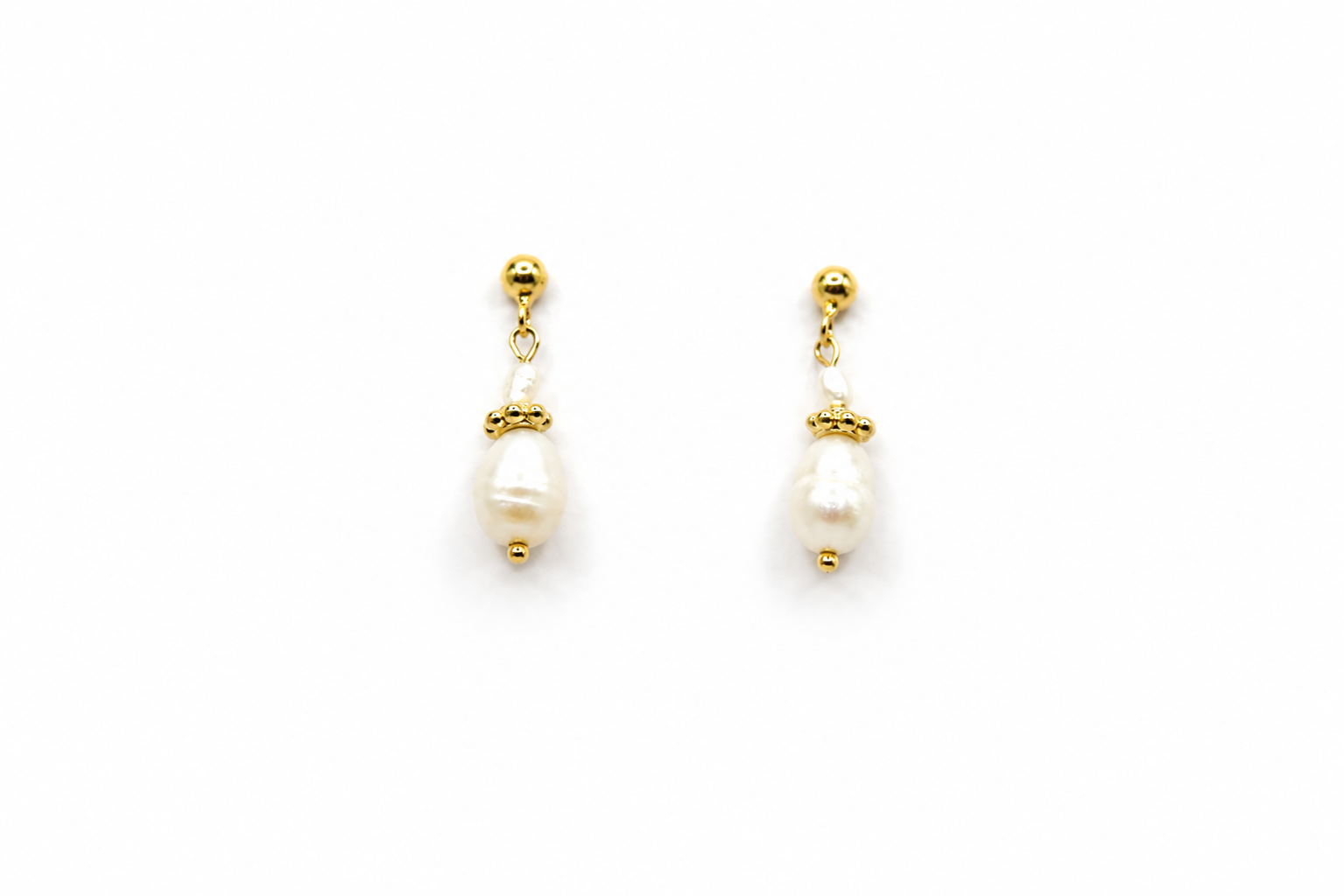 Brooklyn Pearl Studs