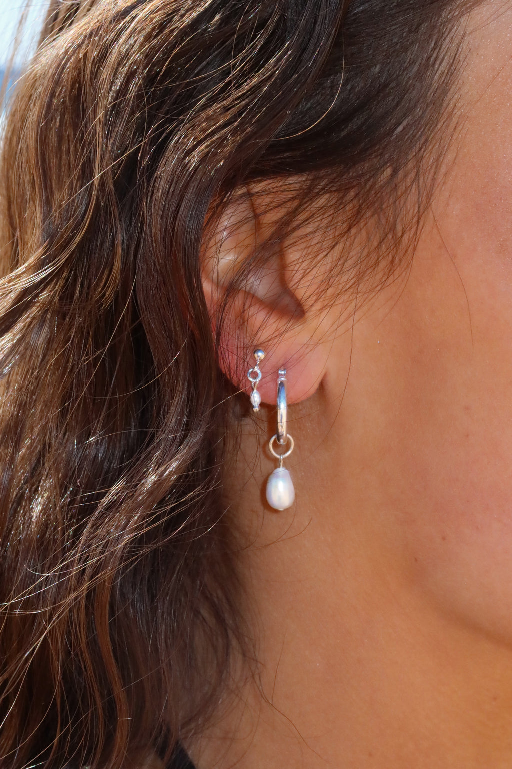 Ciel pearl hoops