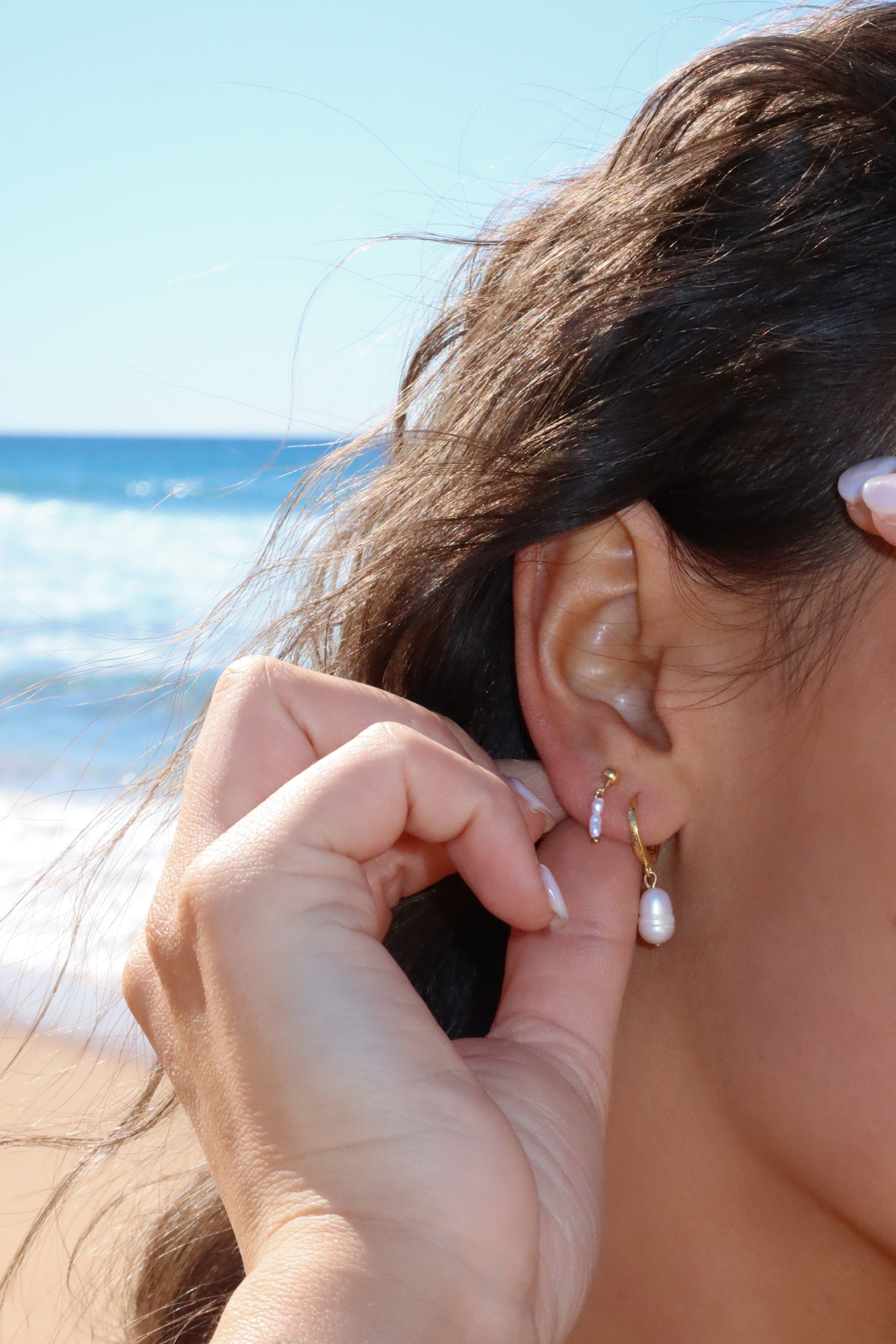 Skye Pearl Hoops